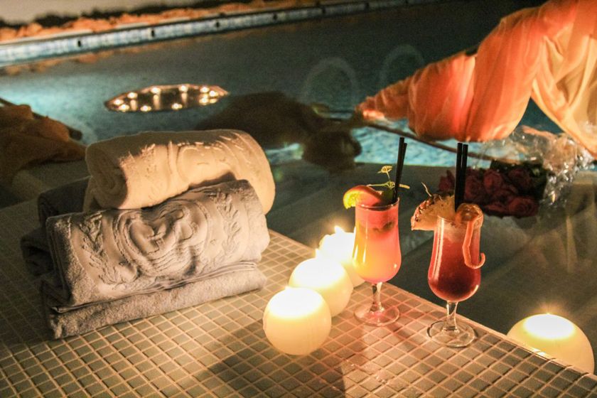 san-valentino-spa-in coppia-grand-hotel-abano-terme-padova-bordo-piscina