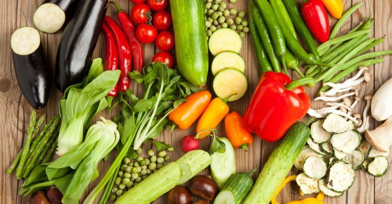 Vegan nutrition, Whole food, Local food, Food, Natural foods, Produce, Vegetable, Food group, Bell pepper, Ingredient, 