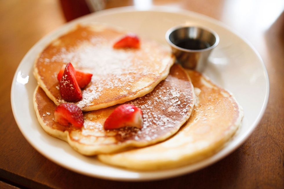 <p>A <strong data-redactor-tag="strong" data-verified="redactor">Londra</strong> il Martedì grasso si celebra il <strong data-redactor-tag="strong" data-verified="redactor">Pancake Day</strong>. Oltre a mangiarlo, il <a data-tracking-id="recirc-text-link" href="http://www.elle.com/it/idee/cucina/how-to/a684/pancakes-ricetta-facile-americana/">pancake</a> lo si festeggia con una corsa tra le strade della City.<span class="redactor-invisible-space" data-redactor-class="redactor-invisible-space" data-redactor-tag="span" data-verified="redactor"></span></p>