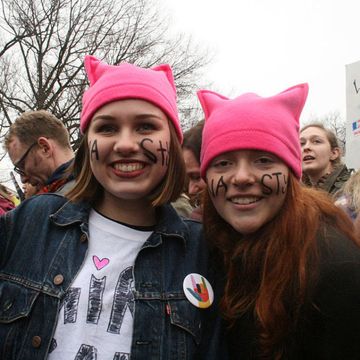 pussy-hat-come-si-fa-cappello-simbolo-femminista
