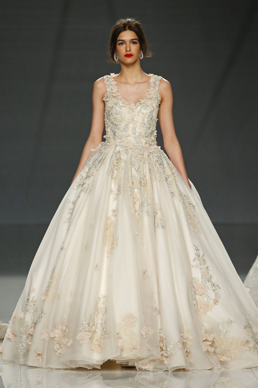 Gli abiti da sposa di Demetrios più belli della Bridal fashion week di Barcellona