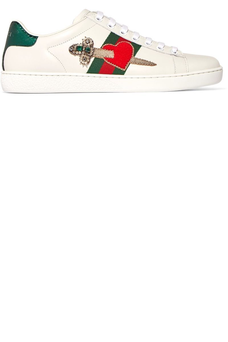 <p>Sneakers <strong data-redactor-tag="strong" data-verified="redactor">Gucci</strong>, <em data-redactor-tag="em" data-verified="redactor">net-a-porter.com</em>. </p>