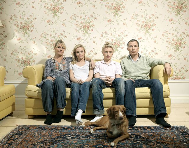 People, Sitting, Dog, Canidae, Room, Family, Tree, Family taking photos together, Photography, Family pictures, 