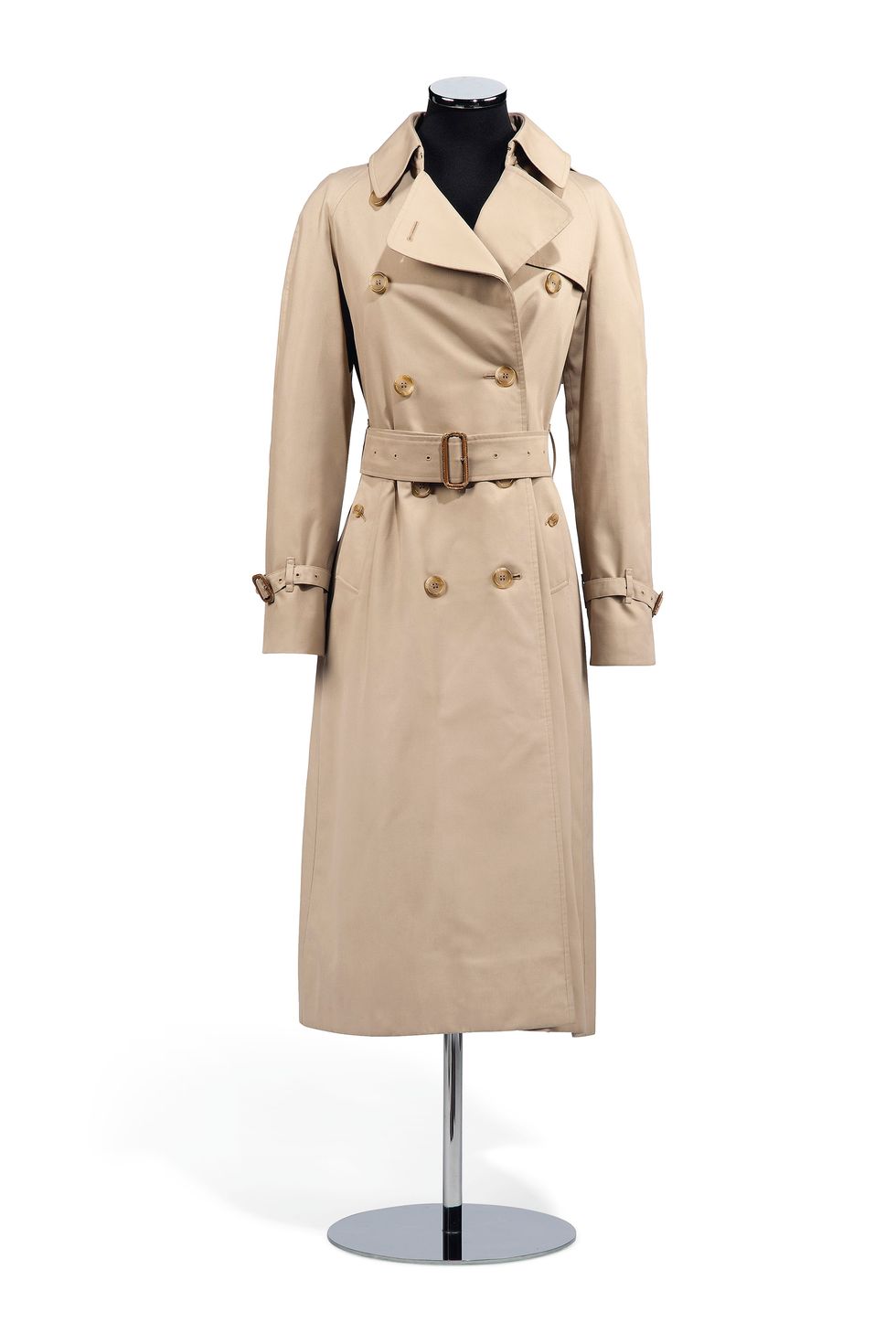 Clothing, Trench coat, Coat, Outerwear, Overcoat, Beige, Sleeve, Collar, Day dress, Dress, 