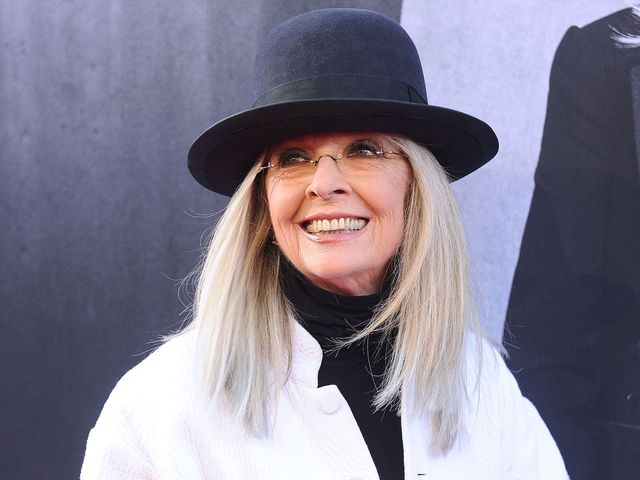 Premiata a Los Angeles con l'American Film Institute Life Achievement Award, il riconoscimento alla carriera, Diane Keaton dimostra ancora una volta che avere stile significa mantenersi unici.