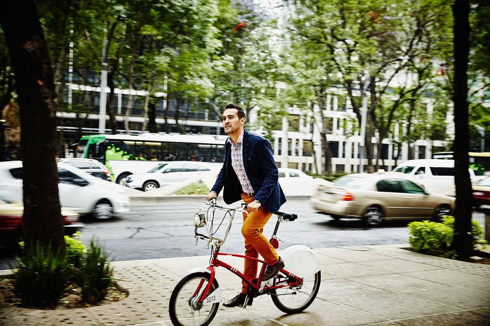 Bicycle, Cycling, Photograph, Vehicle, Recreation, Street fashion, Snapshot, Mode of transport, Transport, Fashion, 