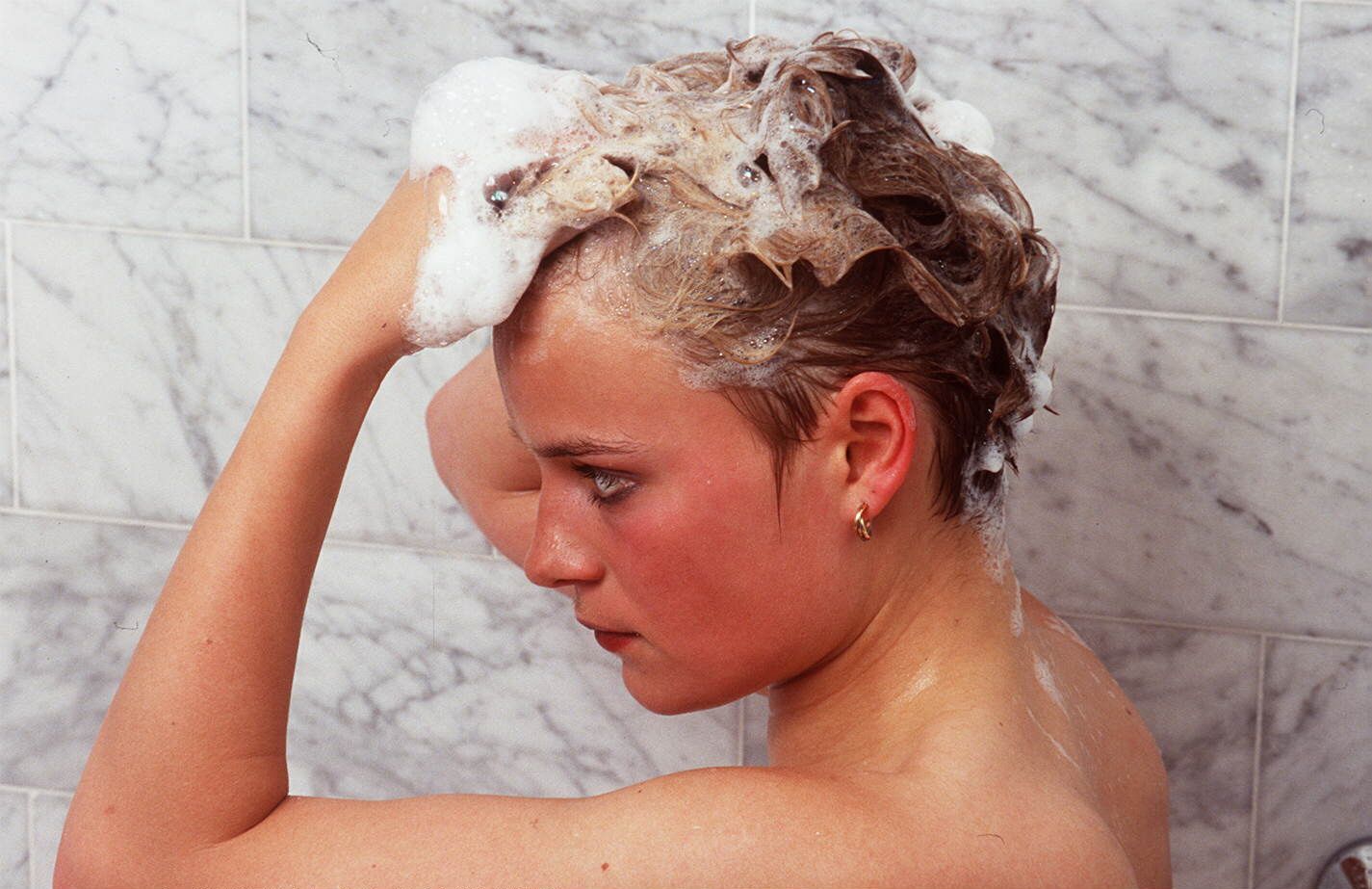 Cosa succede ai capelli se non li lavi per una settimana? 