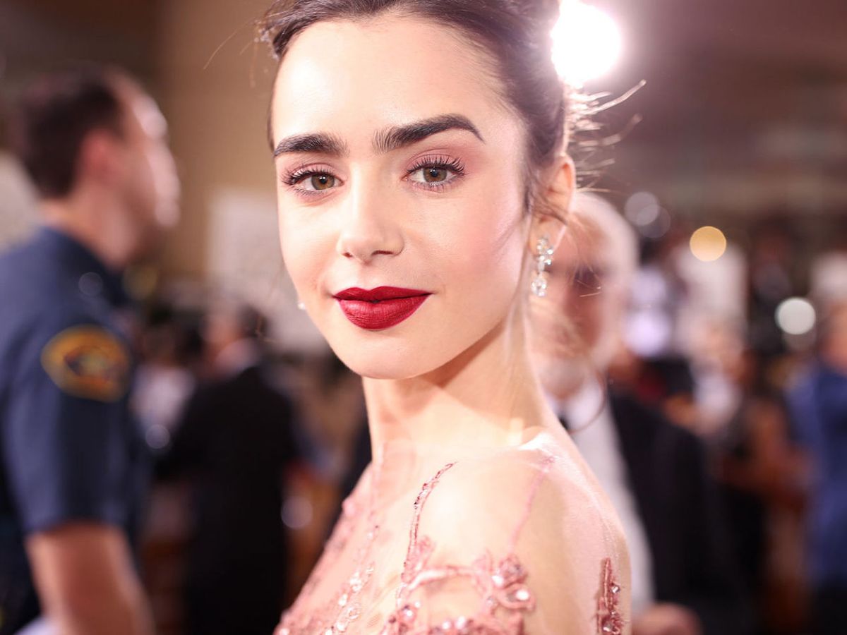 Lily Collins: biografia e vita privata della figlia di Phil Collins