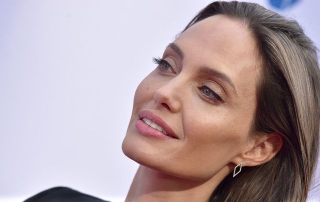 Angelina Jolie e la paralisi di Bell