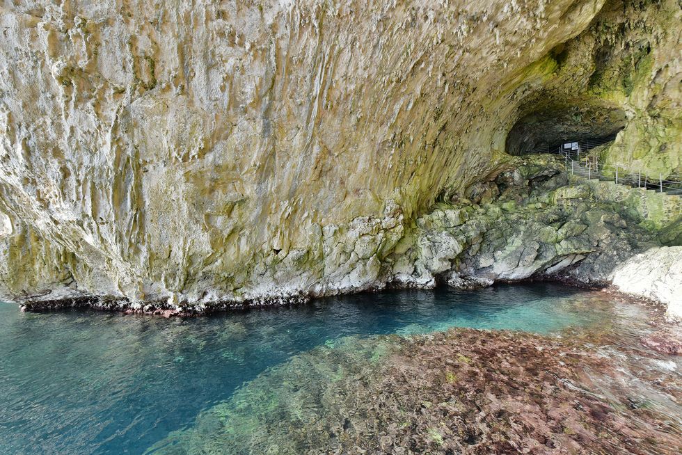 La Grotta della Zinzulusa nel Salento