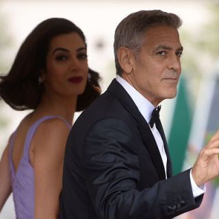 Amal Alamuddin e George Clooney prima del red carpet per Suburbicon
