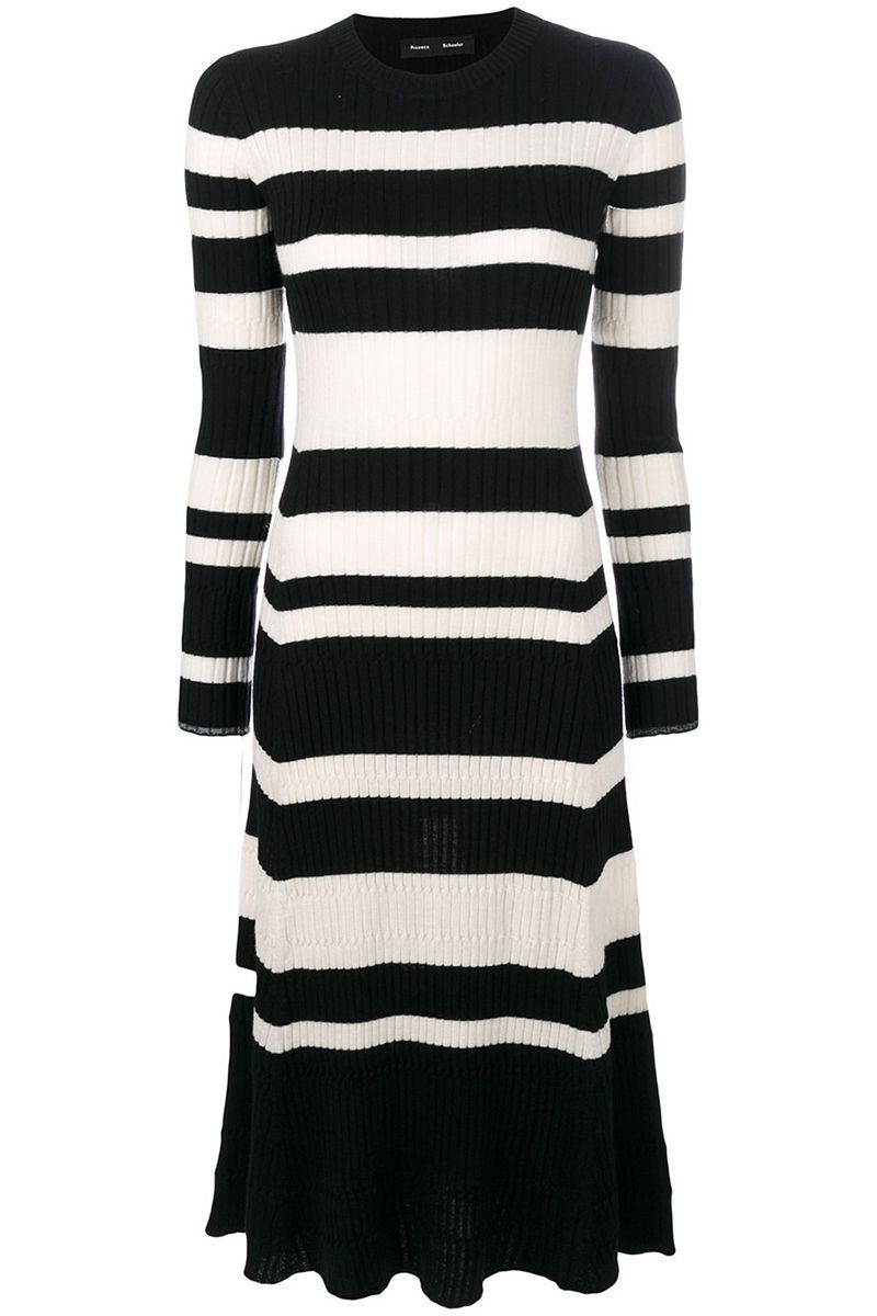 <p>Abito black&amp;white:<strong data-redactor-tag="strong" data-verified="redactor" style=""> Proenza Schouler</strong>, farfetch.com.</p>