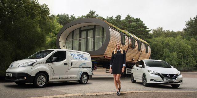 Nissan sceglie Margot Robbie per promuovere la nuova mobilità sostenibile