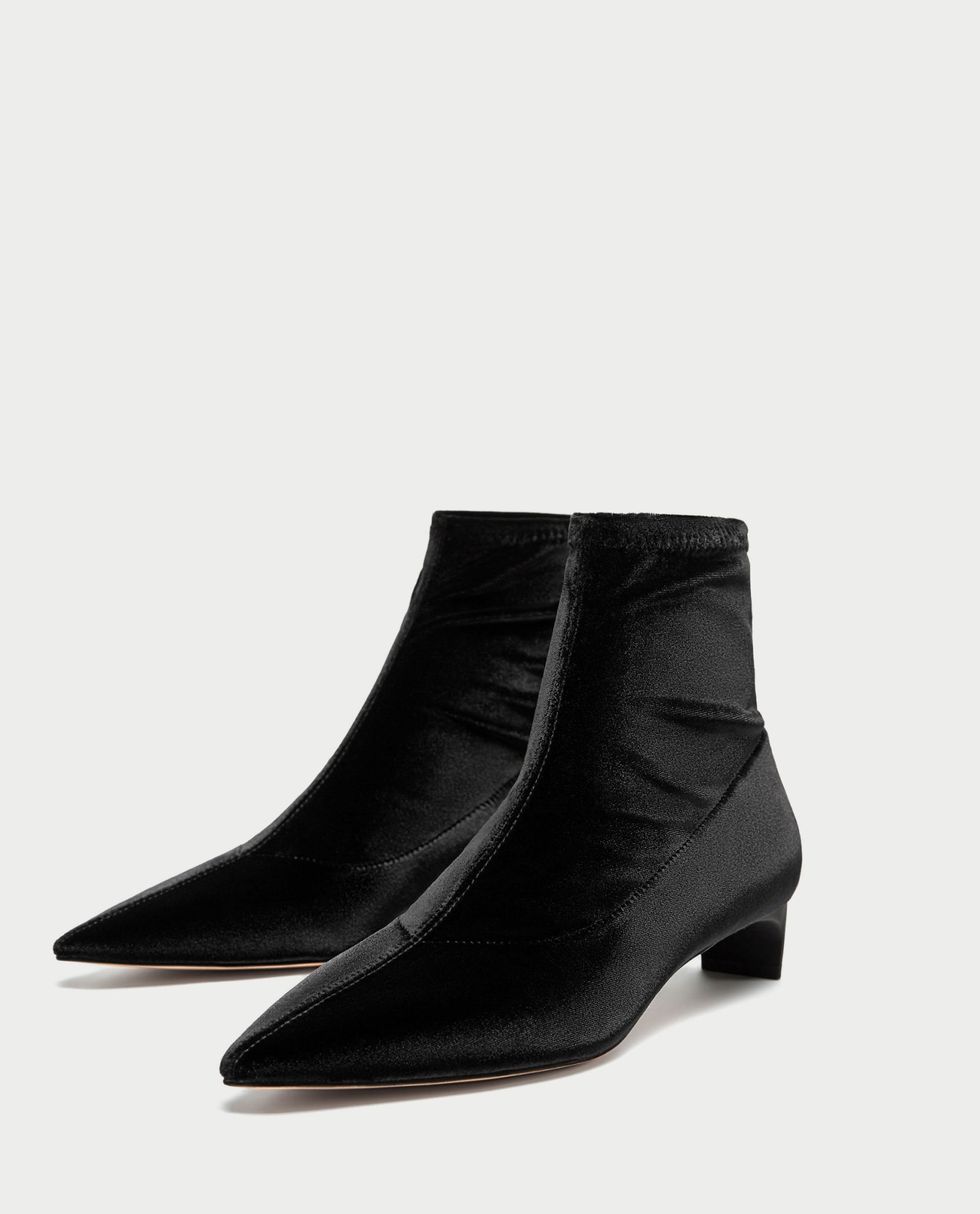 Footwear, Black, Shoe, Boot, Leather, High heels, 