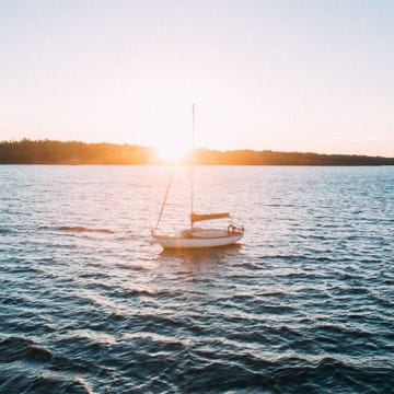 Water, Sky, Horizon, Boat, Sea, Calm, Sailing, Vehicle, Ocean, Water resources, 