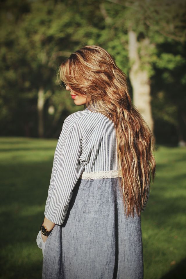 Hair, People in nature, White, Photograph, Long hair, Hairstyle, Beauty, Blond, Shoulder, Grass, 