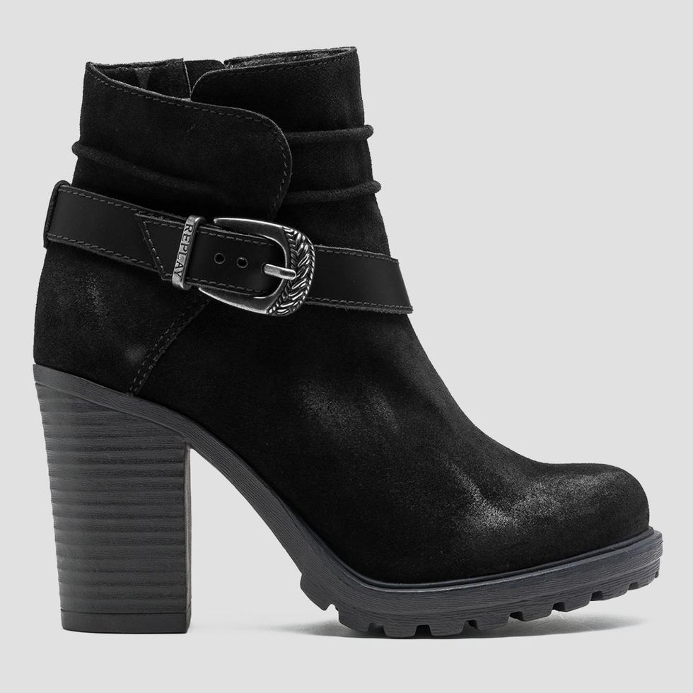 Footwear, Shoe, Black, Boot, High heels, Buckle, Leather, 