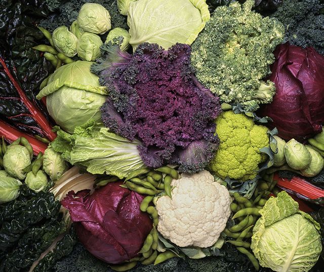 Cauliflower, Natural foods, Vegetable, Leaf vegetable, Cruciferous vegetables, Broccoli, Broccoflower, Cabbage, Superfood, Local food, 