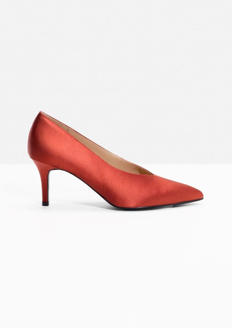 Footwear, High heels, Court shoe, Red, Shoe, Leather, Basic pump, Beige, 