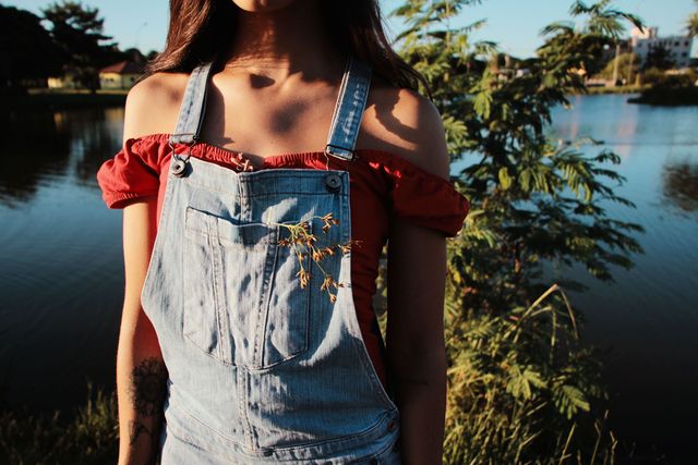 Blue, Shoulder, Clothing, Jeans, Water, Beauty, Red, Denim, Fashion, Joint, 