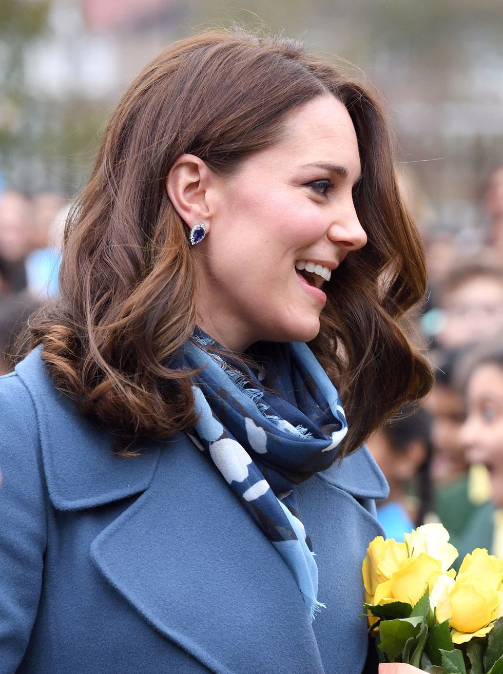 Kate Middleton taglio capelli donati ai bambini malati di cancro