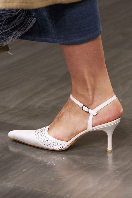 scarpe-bianche-sposa-2018-faustine-steinmetz