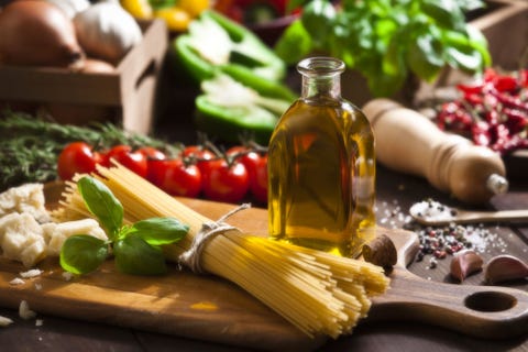 OLIO DI OLIVA BENEFICI