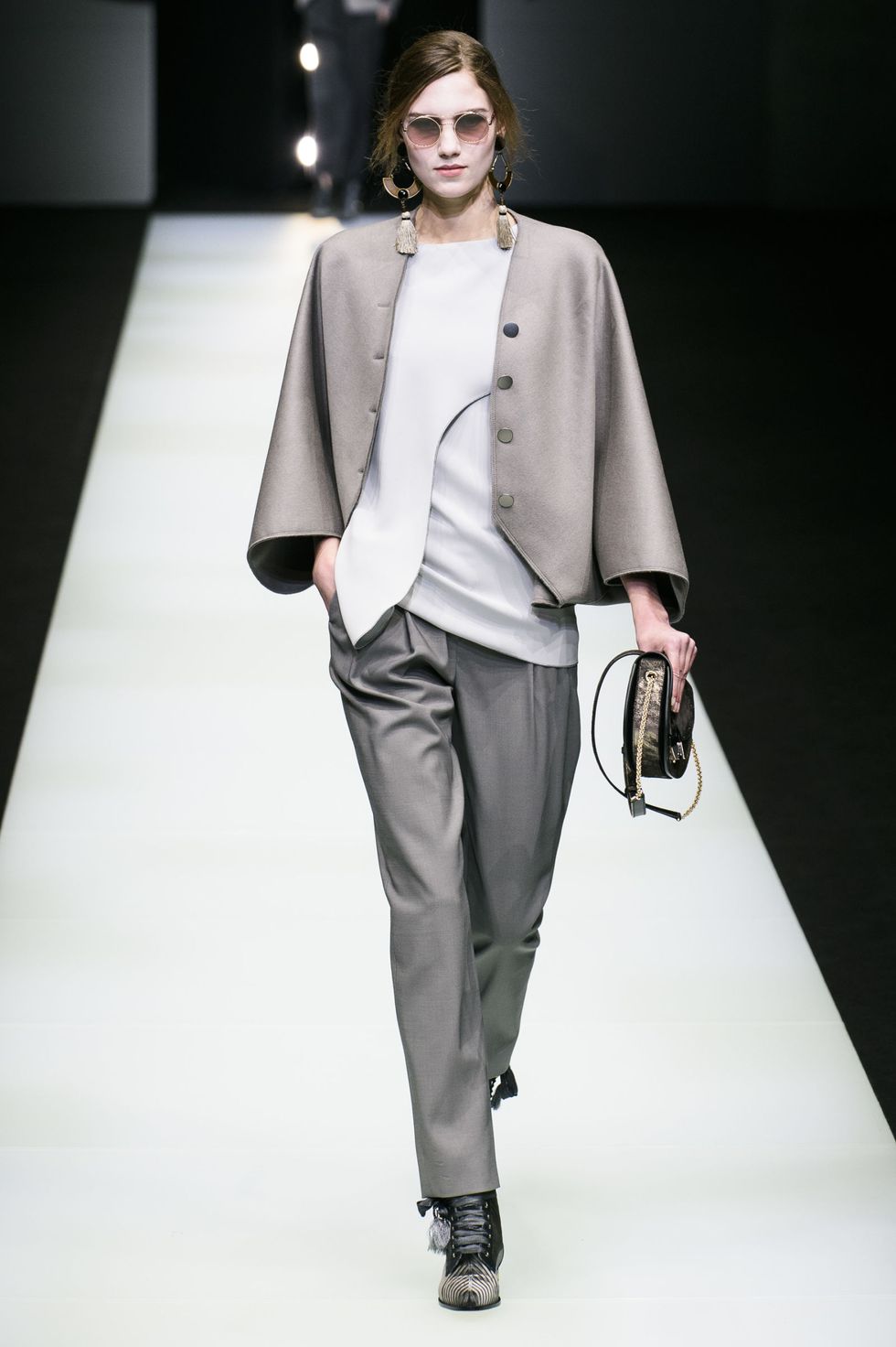 giorgio armani sfilata autunno inverno 2018 2019