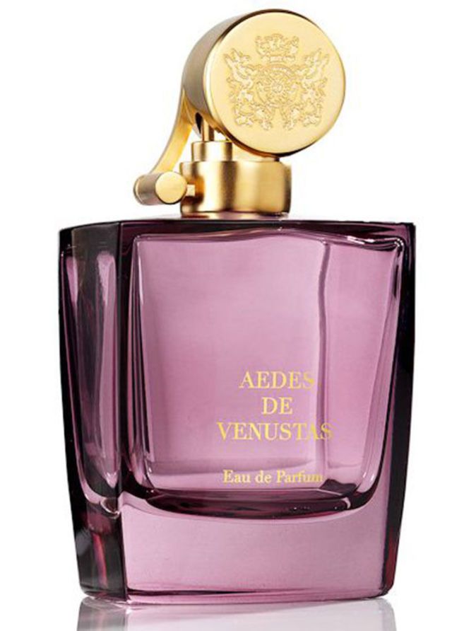 Perfume, Product, Violet, Beauty, Purple, Pink, Fluid, Cosmetics, Liquid, Magenta, 