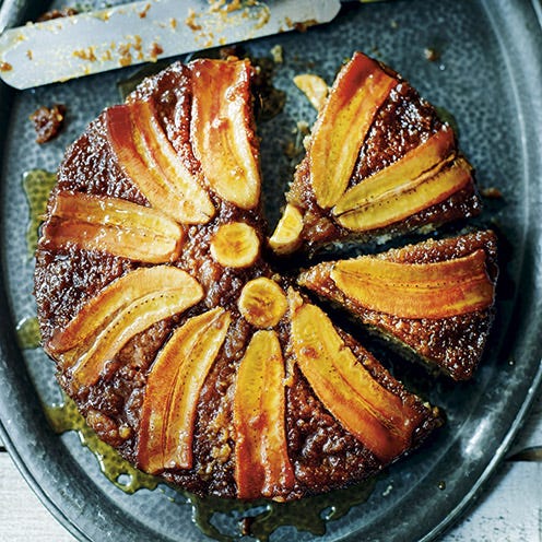 Food, Dish, Sweetness, Cuisine, Ingredient, Recipe, Baked goods, Dessert, Plate, Garnish, 
