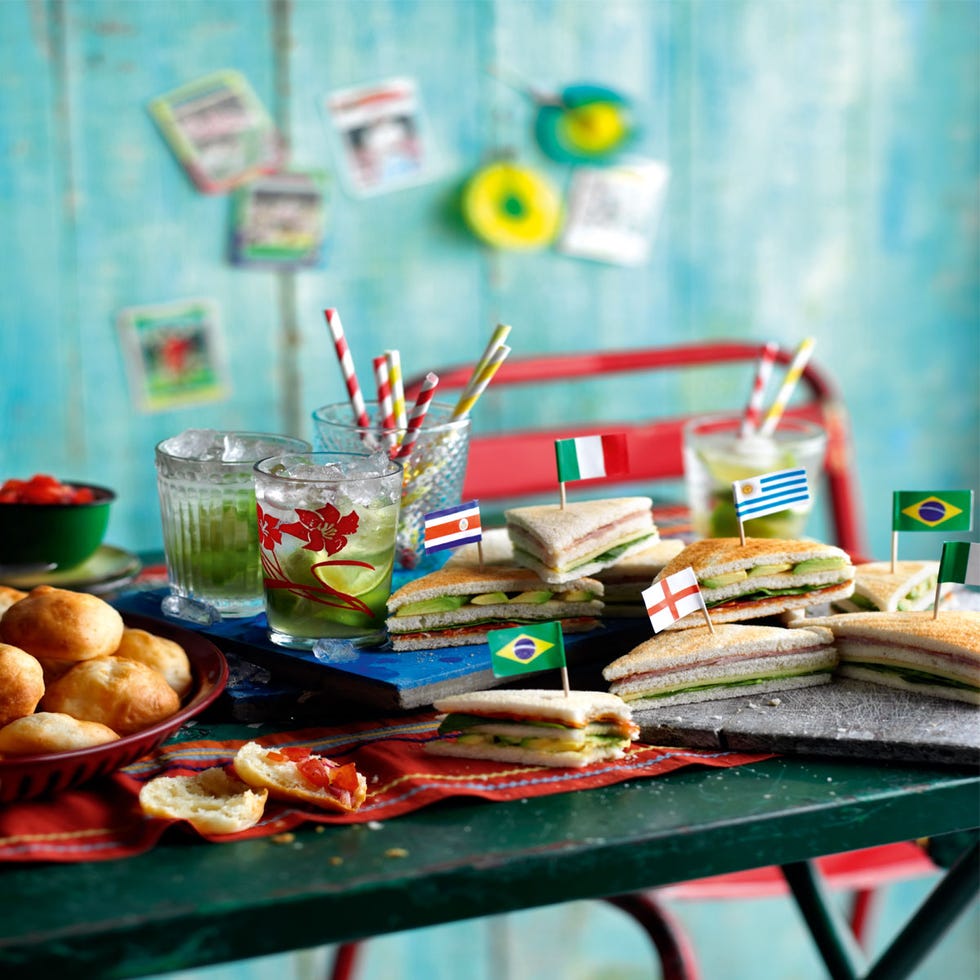 Food, Tableware, Dish, Meal, Serveware, Home accessories, Cuisine, Bowl, Ingredient, Produce, 