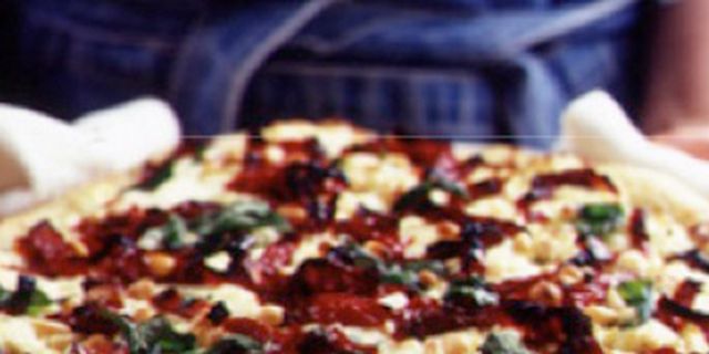 Food, Cuisine, Pizza, Dish, Baked goods, Ingredient, Finger food, Recipe, Plate, Pizza cheese, 