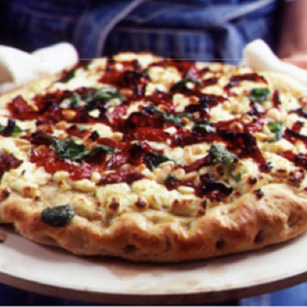 Food, Cuisine, Pizza, Dish, Baked goods, Ingredient, Finger food, Recipe, Plate, Pizza cheese, 