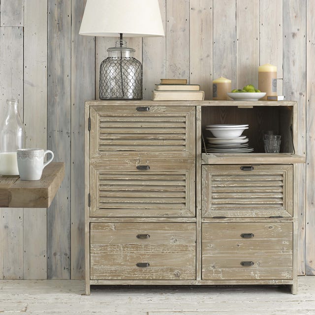 Wood, Room, Drawer, Chest of drawers, White, Lampshade, Cabinetry, Serveware, Interior design, Dresser, 