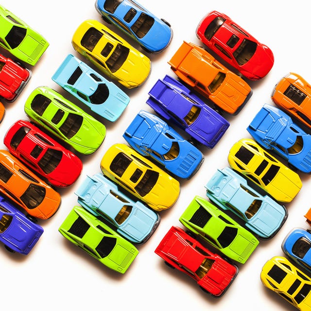 Motor vehicle, Mode of transport, Transport, Automotive design, Yellow, Green, Land vehicle, Automotive exterior, Automotive parking light, Electric blue, 