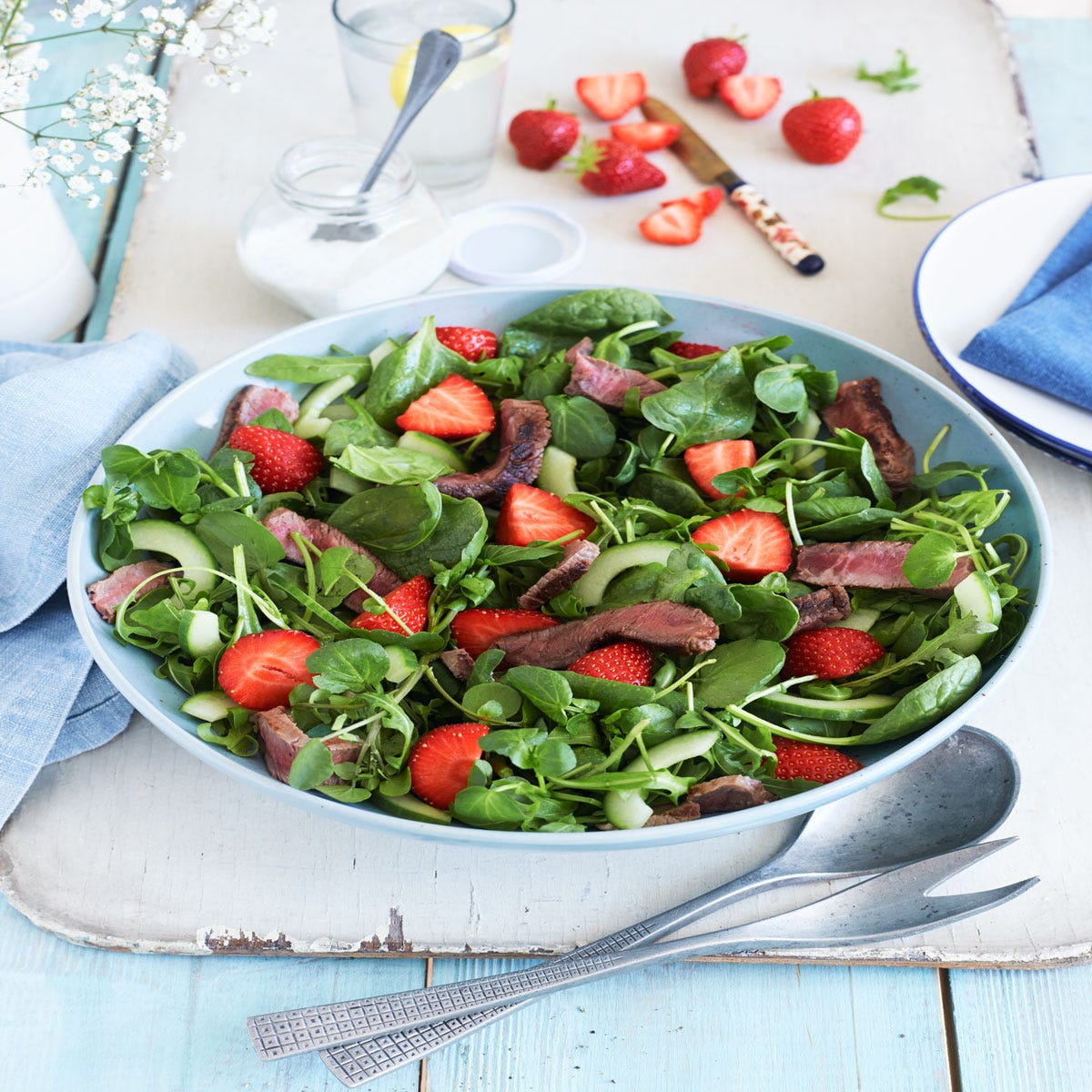 Steak and strawberry salad