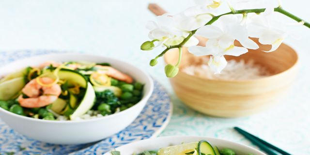 best courgette recipes courgette and prawn stir fry