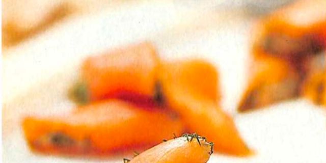 Orange, Food, Amber, Ingredient, Dishware, Plate, Root vegetable, Carrot, Produce, Still life photography, 