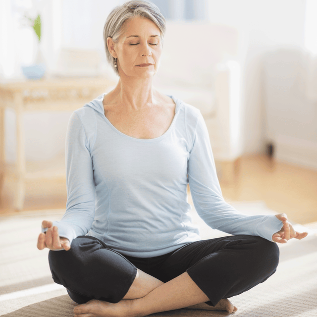 Human body, Shoulder, Sitting, Elbow, Human leg, Joint, Active pants, Knee, Exercise, Wrist, 