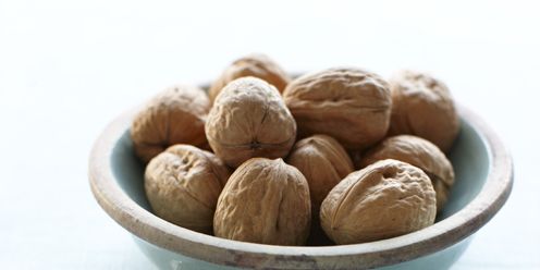 Ingredient, Walnut, Nut, Food, Nuts & seeds, Produce, Khaki, Natural material, Stationery, Snack, 
