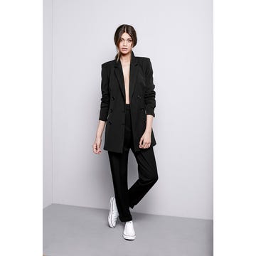Coat, Collar, Sleeve, Trousers, Shoulder, Outerwear, Standing, Pocket, Style, Formal wear, 