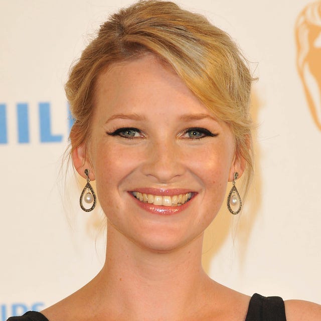 Hair, Face, Head, Nose, Ear, Earrings, Lip, Mouth, Smile, Cheek, 