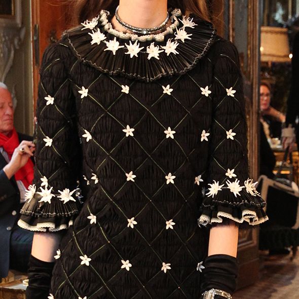 Chanel - Chanel Little Black Flower Necklace on Designer Wardrobe