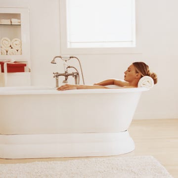 Plumbing fixture, Room, Tap, Bathtub, Fluid, Bathtub accessory, Interior design, Bathroom accessory, Plumbing, Bathroom, Plumbing fixture, Room, Tap, Bathtub, Fluid, Bathtub accessory, Interior design, Bathroom accessory, Plumbing, Bathroom,