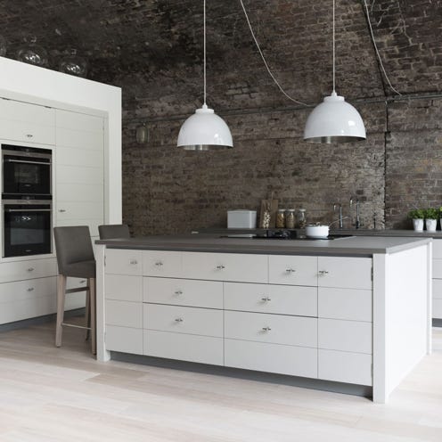 Room, Drawer, Interior design, Floor, White, Wall, Furniture, Cabinetry, Flooring, Home, 