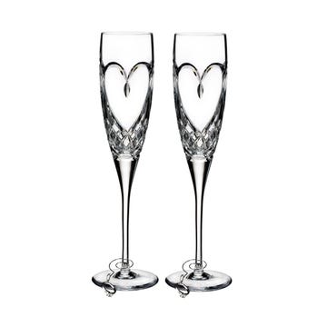 Stemware, Heart, Glass, Drinkware, Black-and-white, Art, Monochrome, Serveware, Barware, Monochrome photography, 