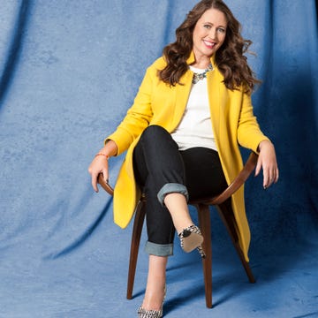 Leg, Sitting, Denim, Knee, Blazer, Thigh, Electric blue, Jacket, Street fashion, Curtain, 