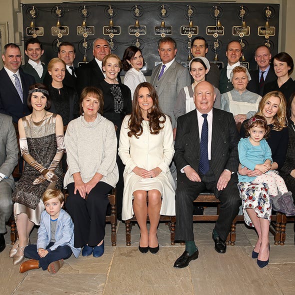 Leg, People, Social group, Formal wear, Suit, Dress, Suit trousers, Blazer, Tie, Family pictures, 