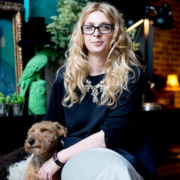 Human, Glasses, Lighting, Organism, Vertebrate, Carnivore, Dog breed, Dog, Terrier, Water dog, 