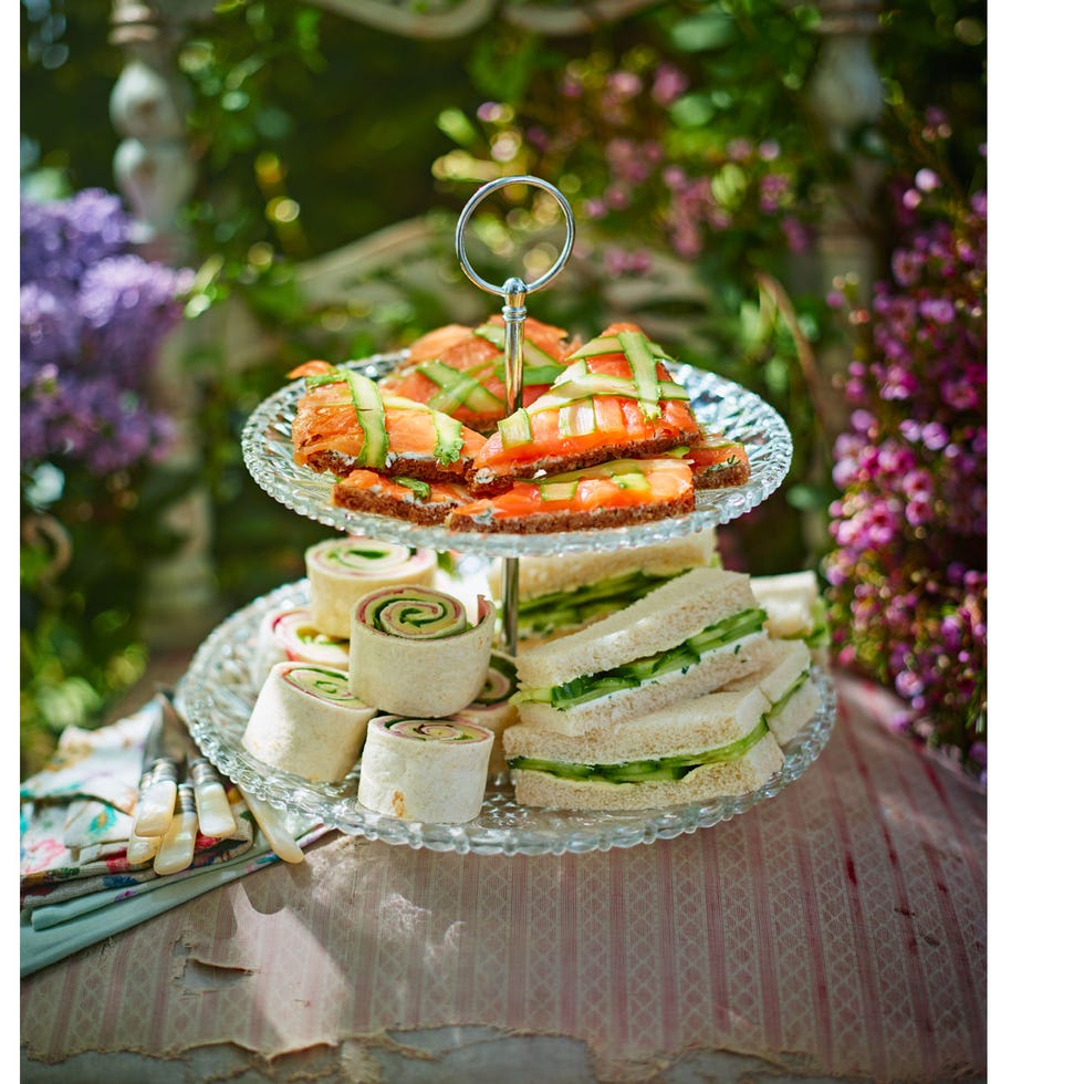 cucumber finger sandwich